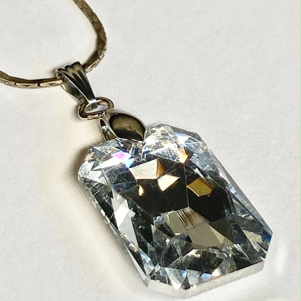 Jeweled Cut Statement Necklace Acrylic Simulated Diamond 24" Silver Plated